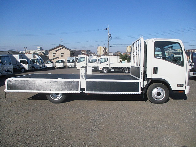 いすゞエルフ平ボディ小型（2t・3t）[写真09]