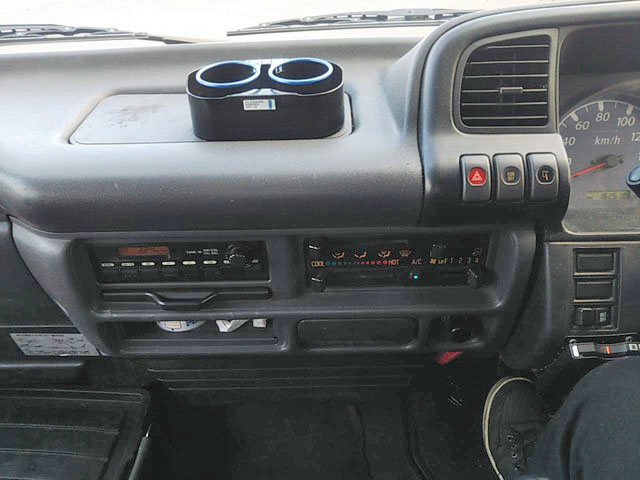 マツダタイタン平ボディ小型（2t・3t）[写真18]