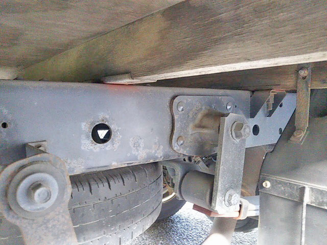 マツダタイタン平ボディ小型（2t・3t）[写真09]