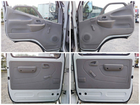 トヨタトヨエースダブルキャブ（Wキャブ）小型（2t・3t）[写真24]