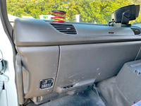 いすゞギガ冷蔵冷凍ウイング大型（10t）[写真29]