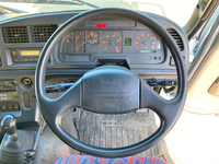 いすゞギガ冷蔵冷凍ウイング大型（10t）[写真36]