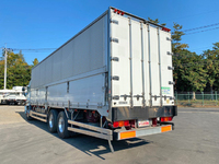 いすゞギガ冷蔵冷凍ウイング大型（10t）[写真04]