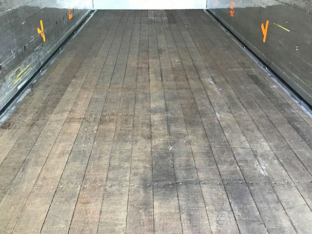 日野レンジャーアルミウイング中型（4t）[写真14]