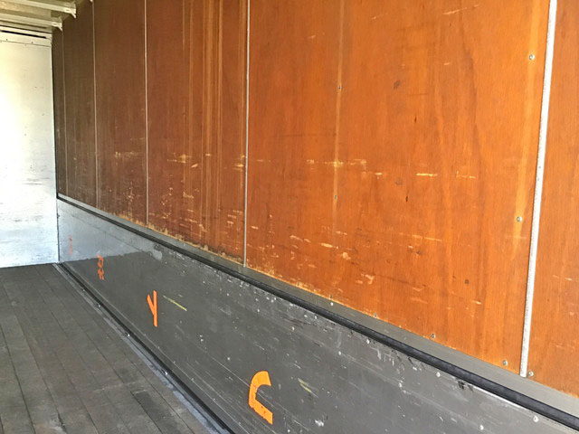 日野レンジャーアルミウイング中型（4t）[写真16]