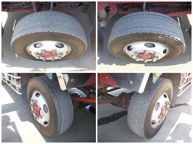 UDトラックスクオンクレーン4段大型（10t）[写真22]