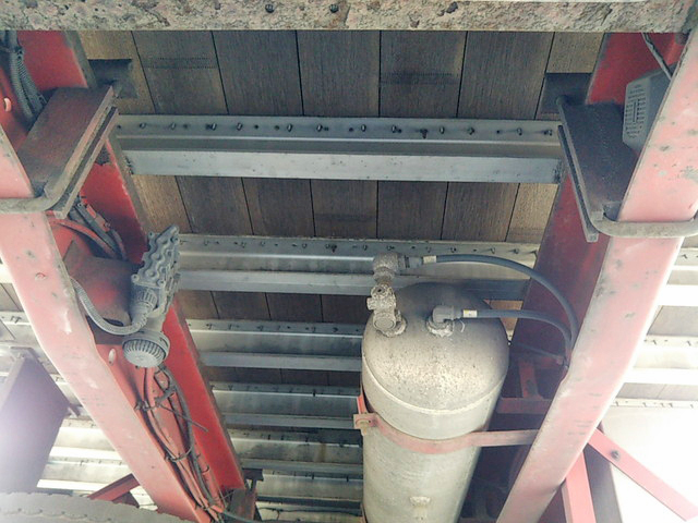 UDトラックスクオンクレーン4段大型（10t）[写真25]