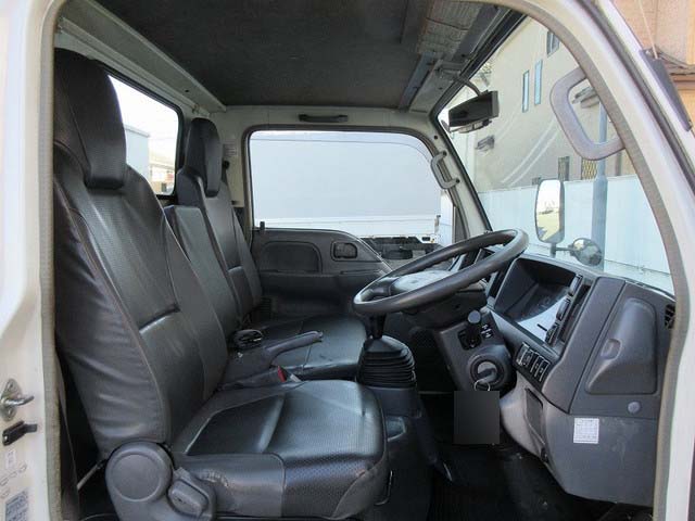 いすゞエルフクレーン3段小型（2t・3t）[写真23]