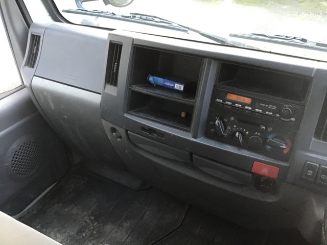 いすゞエルフダブルキャブ（Wキャブ）小型（2t・3t）[写真21]