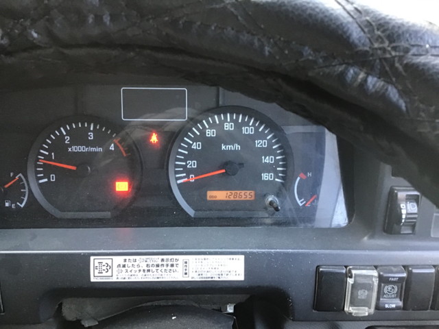 いすゞエルフダブルキャブ（Wキャブ）小型（2t・3t）[写真22]