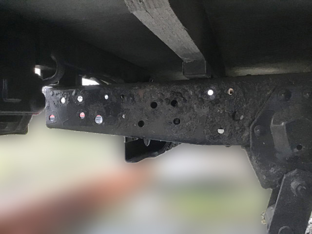 いすゞエルフダブルキャブ（Wキャブ）小型（2t・3t）[写真09]