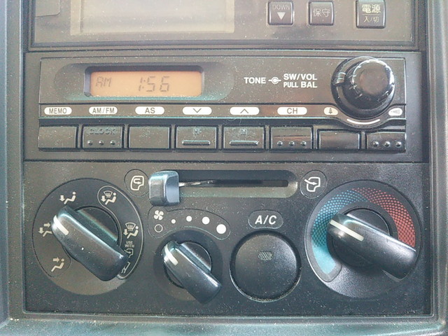 いすゞフォワード冷凍車（冷蔵車）中型（4t）[写真33]