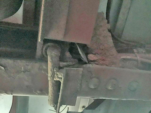 いすゞフォワードアルミウイング中型（4t）[写真20]