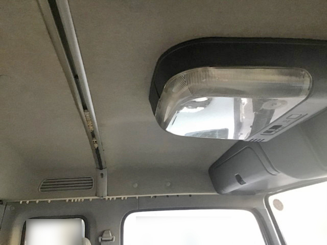 いすゞフォワードアルミウイング中型（4t）[写真29]