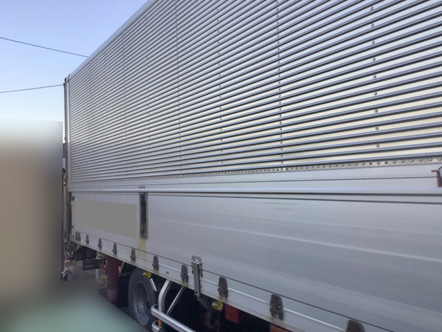 いすゞフォワードアルミウイング中型（4t）[写真03]