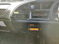 いすゞフォワードアルミウイング中型（4t）[写真30]