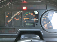 いすゞフォワードアルミウイング中型（4t）[写真31]