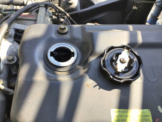 三菱ふそうキャンタークレーン4段小型（2t・3t）[写真11]