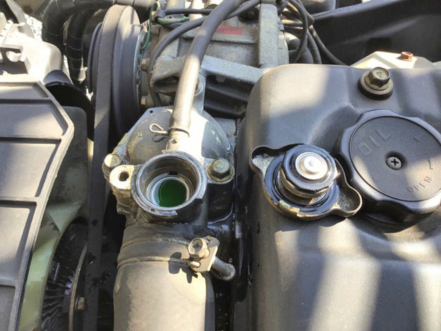 三菱ふそうキャンタークレーン4段小型（2t・3t）[写真12]