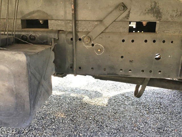 三菱ふそうキャンタークレーン4段小型（2t・3t）[写真13]