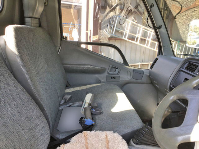 三菱ふそうキャンタークレーン4段小型（2t・3t）[写真23]