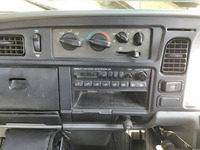 三菱ふそうキャンタークレーン4段小型（2t・3t）[写真28]