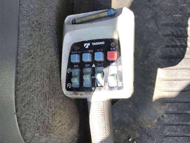 三菱ふそうキャンタークレーン4段小型（2t・3t）[写真29]