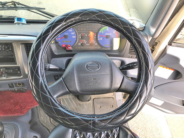 日野レンジャーキャリアカー増トン（6t・8t）[写真11]