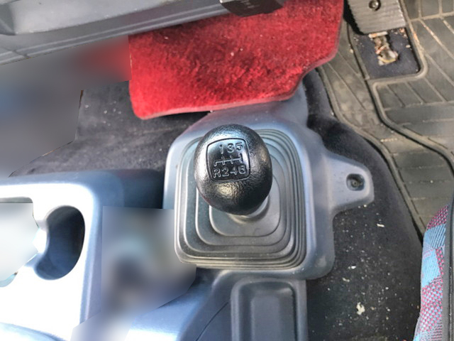 日野レンジャーキャリアカー増トン（6t・8t）[写真12]