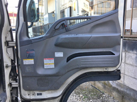 三菱ふそうキャンタークレーン5段小型（2t・3t）[写真27]