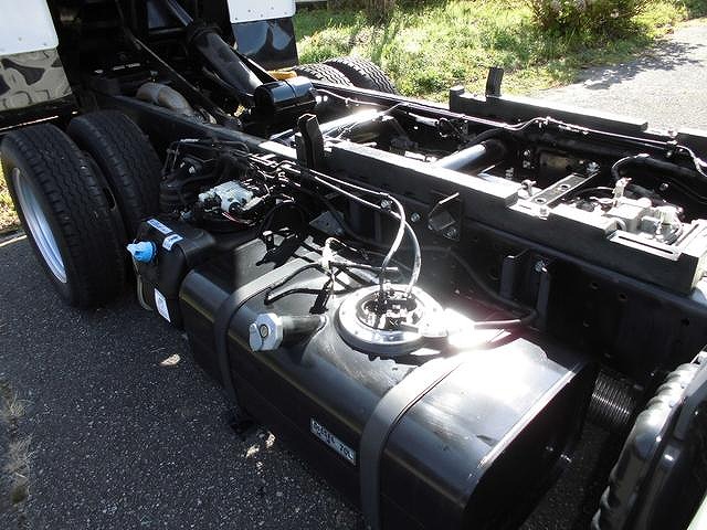 三菱ふそうキャンターダンプ小型（2t・3t）[写真12]