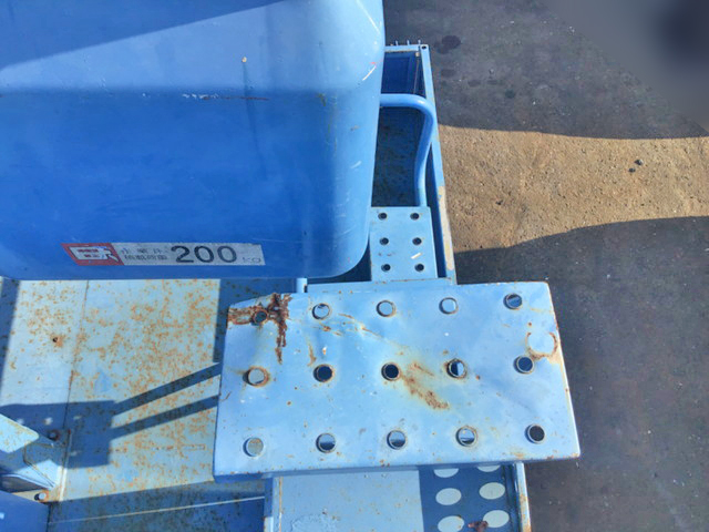 三菱ふそうキャンター高所作業車小型（2t・3t）[写真11]