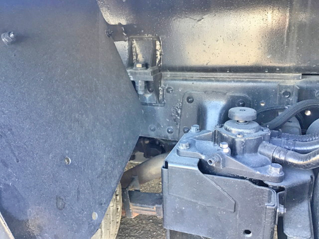 三菱ふそうキャンター高所作業車小型（2t・3t）[写真20]