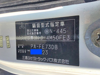 三菱ふそうキャンター高所作業車小型（2t・3t）[写真26]