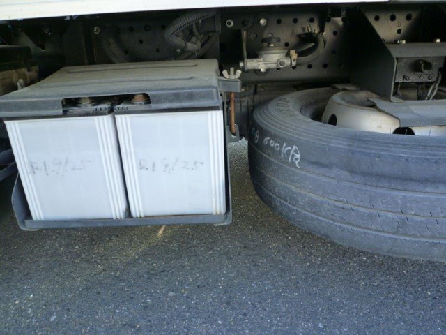 いすゞエルフオープントップバン小型（2t・3t）[写真24]