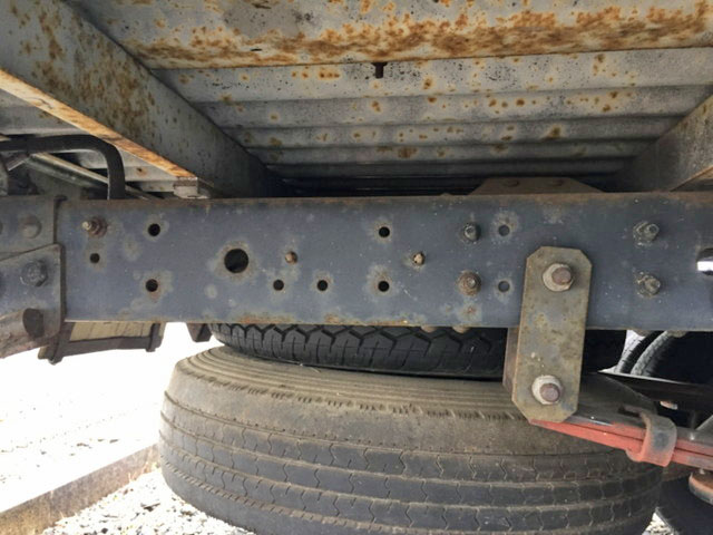 日産アトラス平ボディ小型（2t・3t）[写真19]