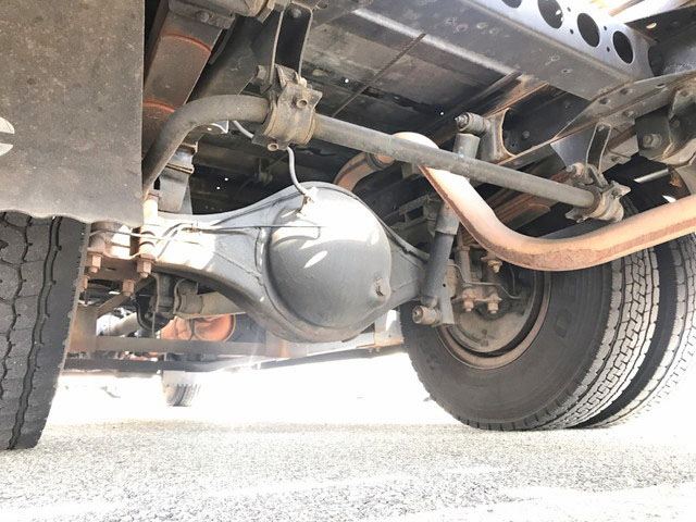 いすゞエルフキャリアカー小型（2t・3t）[写真14]