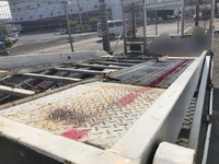 いすゞエルフキャリアカー小型（2t・3t）[写真06]