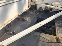 いすゞエルフキャリアカー小型（2t・3t）[写真07]