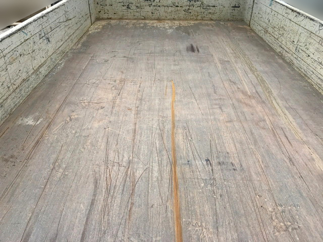 いすゞエルフダンプ小型（2t・3t）[写真10]