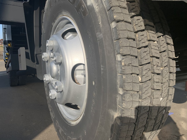 日野レンジャーセルフクレーン4段中型（4t）[写真16]