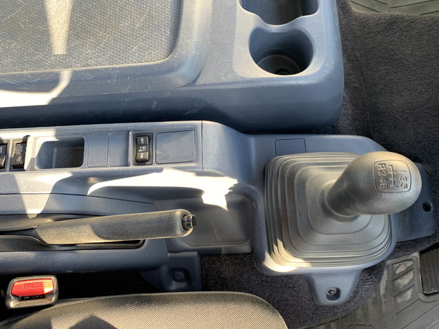 日野レンジャーセルフクレーン4段中型（4t）[写真31]