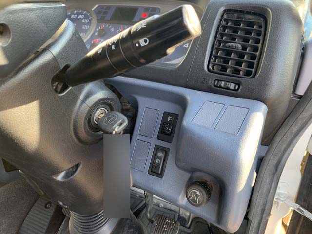 日野レンジャーセルフクレーン4段中型（4t）[写真34]