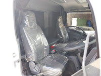 いすゞフォワードアルミウイング中型（4t）[写真32]