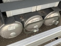 UDトラックスクオンアルミブロック大型（10t）[写真17]