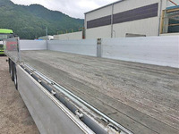 UDトラックスクオンアルミブロック大型（10t）[写真07]