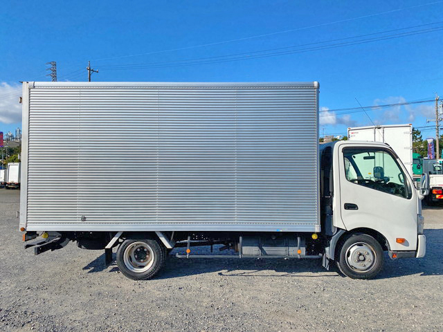 トヨタダイナアルミバン小型（2t・3t）[写真05]