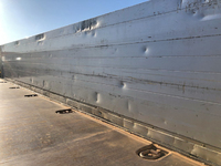 いすゞフォワードアルミブロック中型（4t）[写真15]