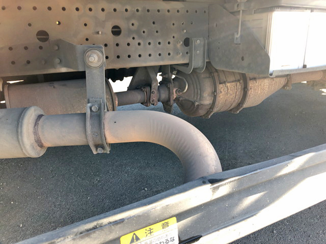 いすゞフォワードアルミブロック中型（4t）[写真24]