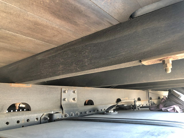 いすゞフォワードアルミブロック中型（4t）[写真25]